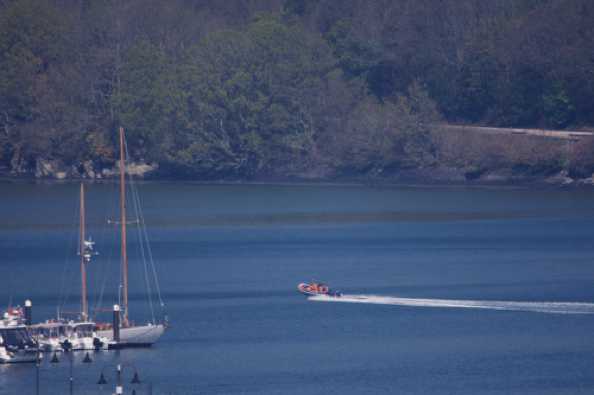 16 April 2020 - 13-00-25
A fast run upriver for one of the Dart River Patrol. Seems it's a busy week for them.
---------------------
Dart Harbour patrol